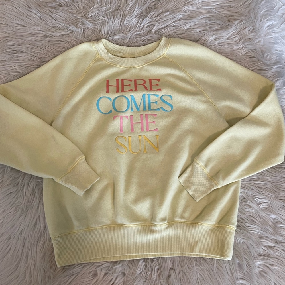 ⛅️ Old Navy | Yellow | Sweatshirt - Picture 2 of 13